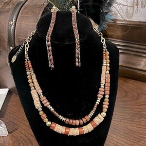 Elegant Gold and Brown Beaded Earrings